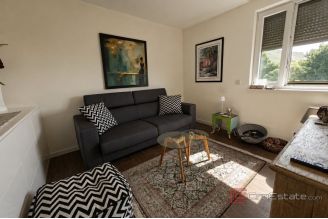 016 2061 15 Omis modern three bedroom apartment with sea view for sale