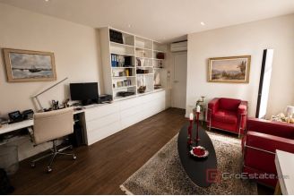 016 2061 15 Omis modern three bedroom apartment with sea view for sale
