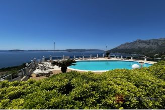 015 2052 129 Peljesac four star boutique hotel for sale