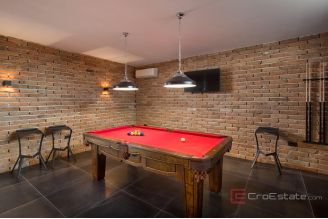 019 1021 62 Porec villa with pool and tennis court for sale