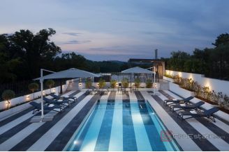 019 1021 62 Porec villa with pool and tennis court for sale
