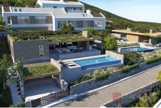 007 2061 16 rogoznica attractive building plot for sale