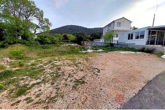 004 5530 30 Marina Building land near the sea for sale