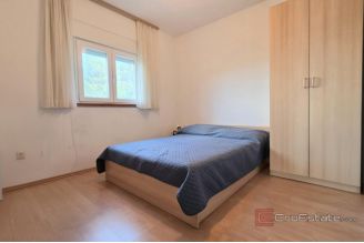 010 2047 141 Marina House with pool and a sea view for sale