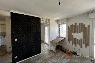 010 2052 133 Split Kman three bedroom apartment with sea view for sale