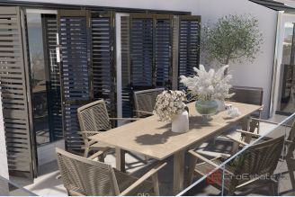 001 2035 399e Ciovo Spacious three bedroom apartment with a sea view for sale