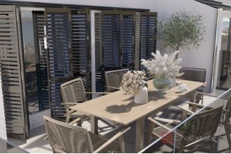 020 2035 399h Three bedroom penthouse with panoramic sea view for sale