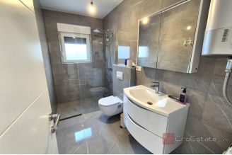 015 1021 76 Krk Modern house with pool for sale