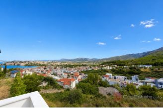 009 2056 24 Split area Detached house with sea view for sale